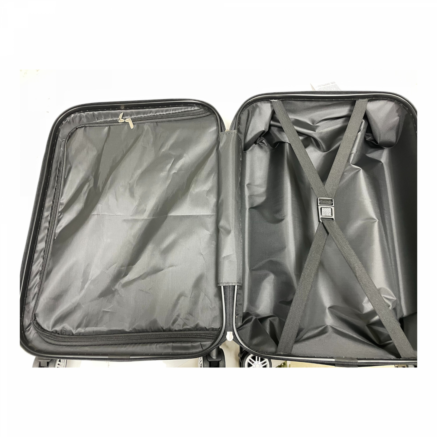Royalty Line RL-LTS18706: Set of 3 Heavy-Duty Travel Suitcases Black